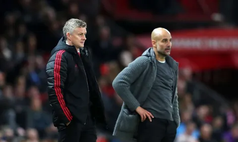 "Thêm 1 tỷ bảng, may ra Man Utd sẽ bằng Man City"
