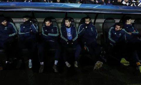 Thêm một đêm kinh hoàng cho Gareth Bale!