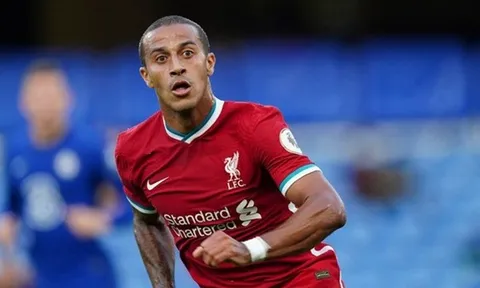 Roberto Carlos chỉ ra cầu thủ bị ảnh hưởng tiêu cực bởi lối chơi của Liverpool