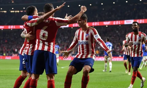 "Thiên thần có cánh" của Atletico lại khiến Châu Âu sửng sốt với kỷ lục mới