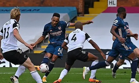 Thiết lập bản năng, Aubameyang tái hiện hình ảnh "đứa con thần gió"