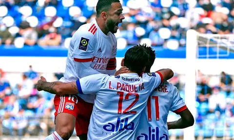 Thoát vướng mắc chuyển nhượng, Depay lại lập 'hat-trick' cho Lyon