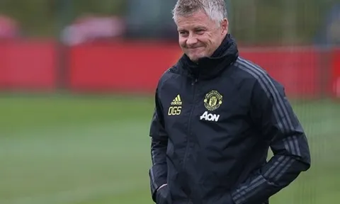 Thời hạn Man Utd đưa máy chạy về Old Trafford