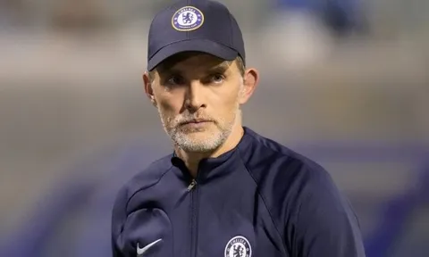 Thomas Tuchel lọt tầm ngắm 2 Gã khổng lồ