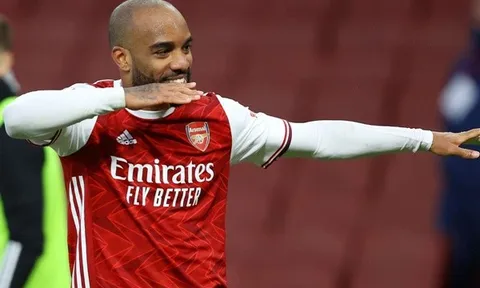Thống kê cho thấy Arsenal nên làm mọi cách để giữ chân Lacazette