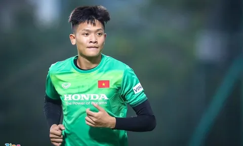 Thủ môn U23 Việt Nam lấy vợ