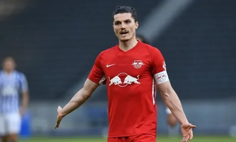 Thủ quân RB Leipzig tưởng tượng về khả năng đến Man Utd, Liverpool