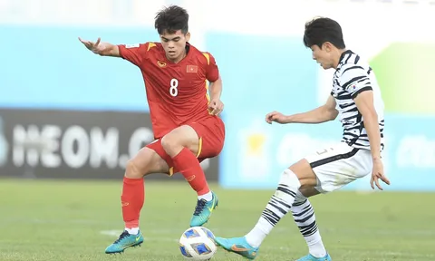 Thủ quân U19 Việt Nam sắp trình làng ở V-League