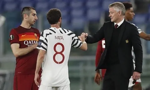 Thua Roma, HLV Solskjaer có thể đẩy 4 cái tên này khỏi Old Trafford
