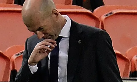 Thua tan nát, Courtois nói lời thật lòng về Zidane
