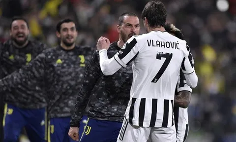 Thực tại của Lukaku giải thích lý do Vlahovic từ chối Arsenal