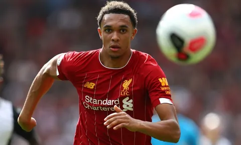 Lực lượng Liverpool trước trận gặp Tottenham: Vui buồn lẫn lộn!