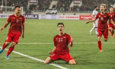Tiến Linh báo tin vui cho HLV Park Hang-seo