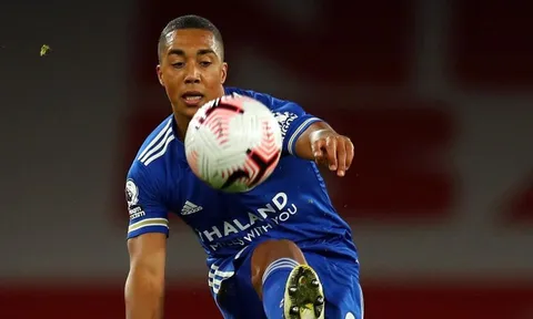 Tiền vệ miêu tả cảm xúc của Leicester sau khi đánh bại Arsenal