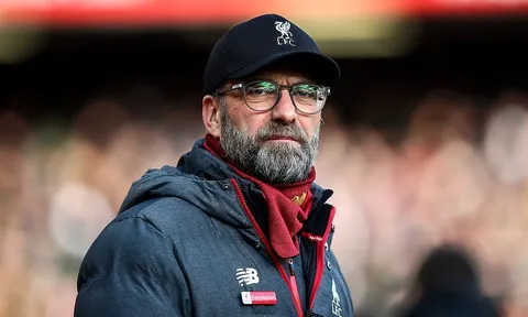 Tiếp tục chiến thắng, Jurgen Klopp vẫn tái mặt vì điều này