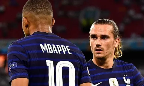 Tiết lộ mâu thuẫn giữa Griezmann và Mbappe tại tuyển Pháp