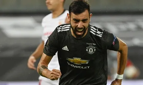 Tim Sherwood: “Cậu ấy sẽ trở thành 1 Fernandes khác tại Man Utd”