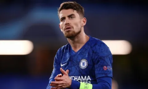 Barcelona khao khát sao Chelsea, muốn mang Miralem Pjanic ra đổi
