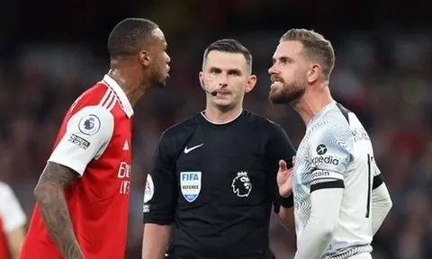 Tình thế đảo ngược của Arsenal và Liverpool