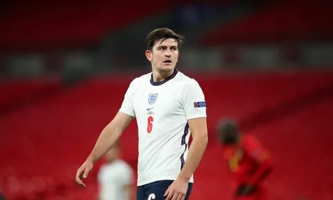 Tỏa sáng rực rỡ, "trung vệ đắt giá nhất thế giới" khiến CĐV Man Utd phát cuồng