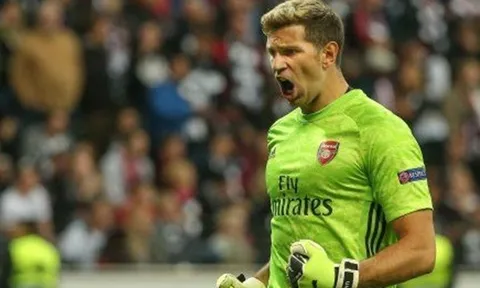 "Tôi biết Arsenal sẽ không trao cho tôi cơ hội"