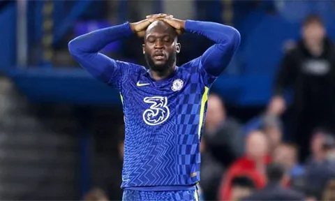 "Tôi chắc chắn cậu ấy phù hợp với Chelsea hơn Lukaku"