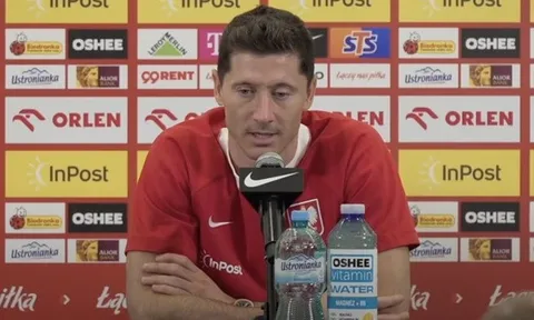 "Tôi nghĩ con đường giành QBV từ Barca ngắn hơn so với Bayern"