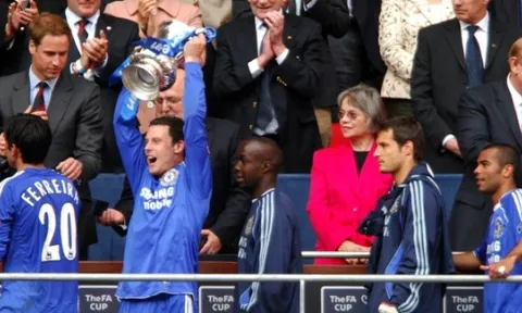 "Tôi nghĩ Man City đã trả quá nhiều tiền cho tôi"