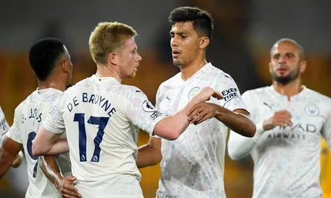 "Tôi sẽ đặt cái tên đó xếp sau Cristiano Ronaldo và Lionel Messi"
