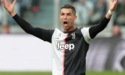 Top 10 "lão tướng" trên 30 tuổi đắt giá nhất thế giới: Ronaldo chỉ xếp thứ 2!
