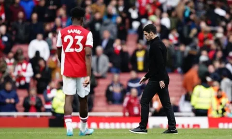 Top 4 xa dần với Arsenal