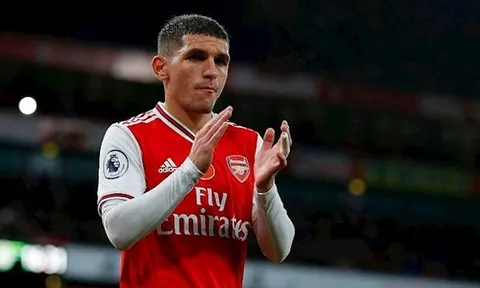 Đối tác hủy giao ước, Arsenal điên tiết