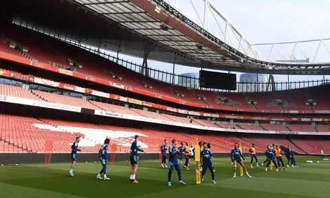 Arsenal hừng hực khí thế trước cuộc tiếp đón M.U