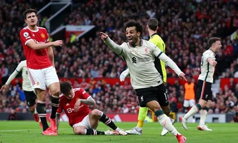 Trận Liverpool sẽ khiến nhà Glazer 'bay màu' khỏi Man Utd?
