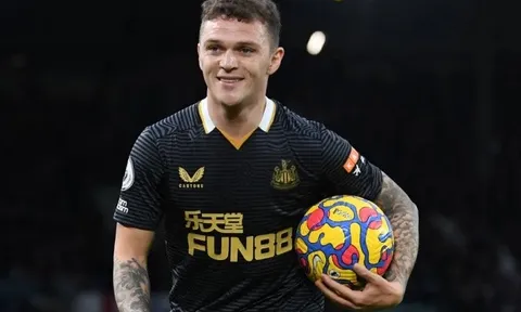Tân binh khẳng định không gia nhập Newcastle vì tiền