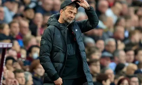 Trò cưng chấn thương, Jurgen Klopp thở dài ngao ngán