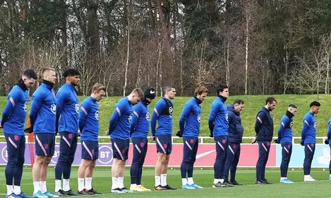 Trở lại ĐTQG, Lingard ngay lập tức gây sự chú ý