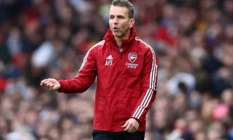 Trợ lý Arsenal lên tiếng về khả năng trở lại của Arteta vào giữa tuần