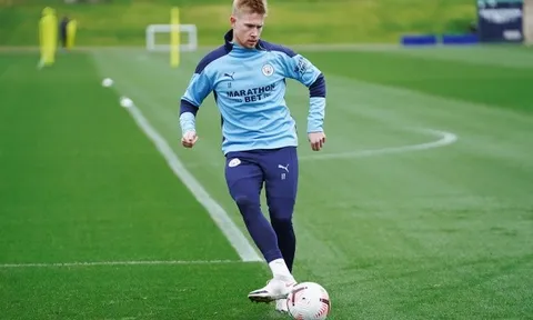 Trong cơn bĩ cực, Man City đón 2 "siêu viện binh" trở lại