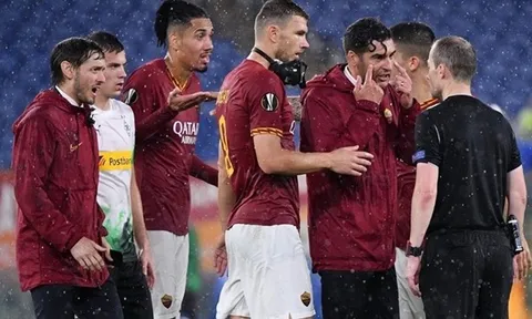 Trọng tài mắc sai lầm, AS Roma đánh rơi 2 điểm đầy cay đắng