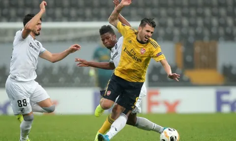 Trụ cột chấn thương, Arsenal đã khó, lại thêm khổ