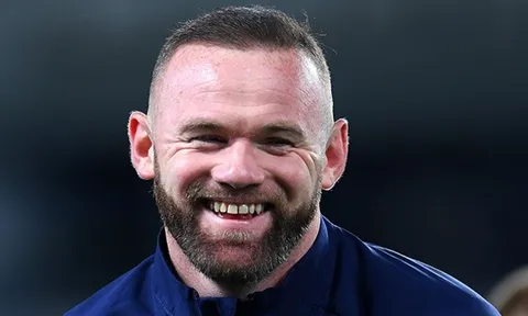 Trụ hạng kiểu chân mệnh thiên tử, Rooney tiết lộ bí kíp