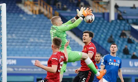TRỰC TIẾP Everton 1-3 Man Utd (Kết thúc): Cavani ghi bàn, 3 điểm xứng đáng