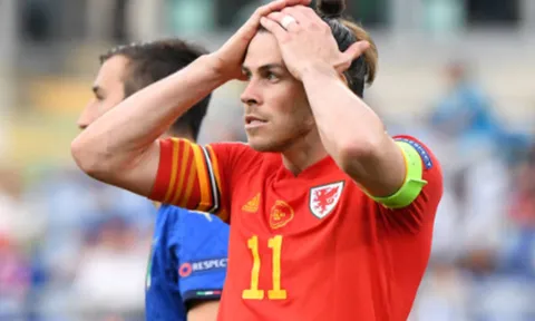 TRỰC TIẾP Italia 1-0 Wales: Bale bỏ lỡ đáng tiếc (KT)