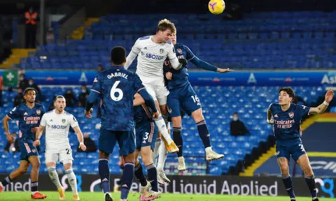 TRỰC TIẾP Leeds 0-0 Arsenal: Pháo thủ quá may mắn (KT)
