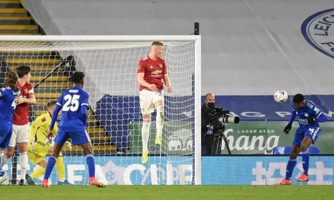 TRỰC TIẾP Leicester 3-1 Man Utd: Trận đấu kết thúc!