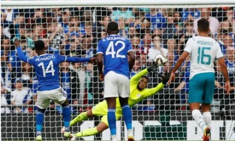 TRỰC TIẾP Leicester City 1-0 Man City: Phạt đền tai hại (KT)