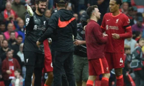 TRỰC TIẾP Liverpool 2-0 Burnley (KT): 6 điểm thuyết phục