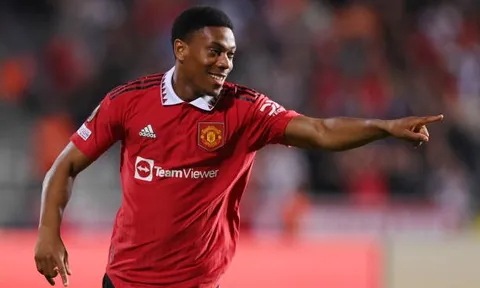Hạ Omonia, Ten Hag đã đúng với Anthony Martial