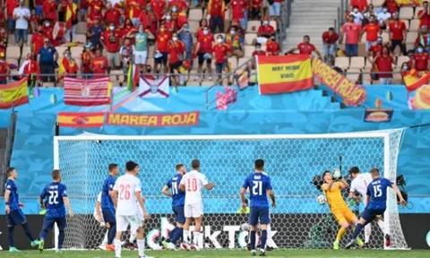 TRỰC TIẾP Slovakia 0-5 Tây Ban Nha (KT): La Roja vào vòng trong